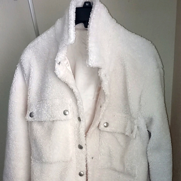 Comfy wool button up jacket - Picture 1 of 3